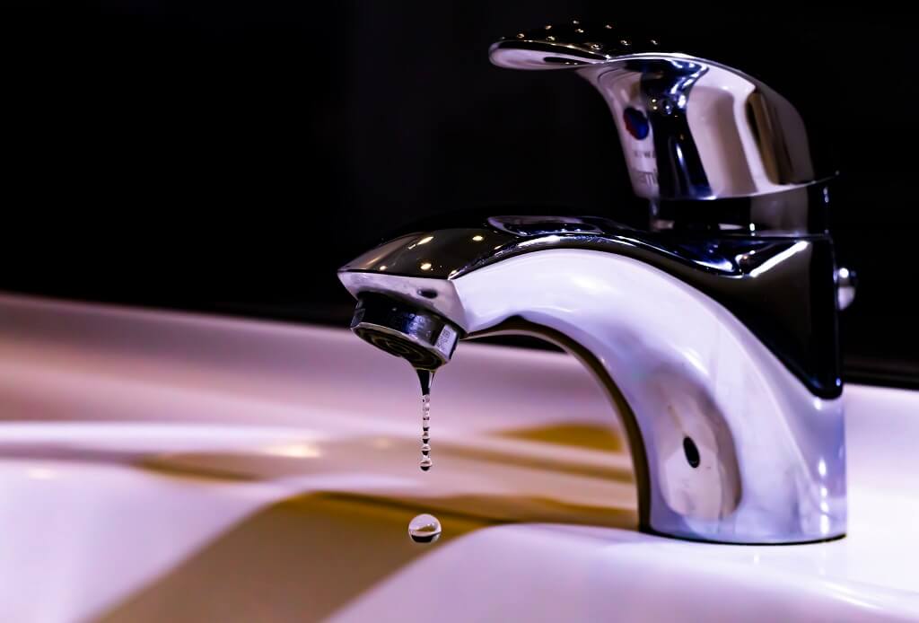 PIC: faucet